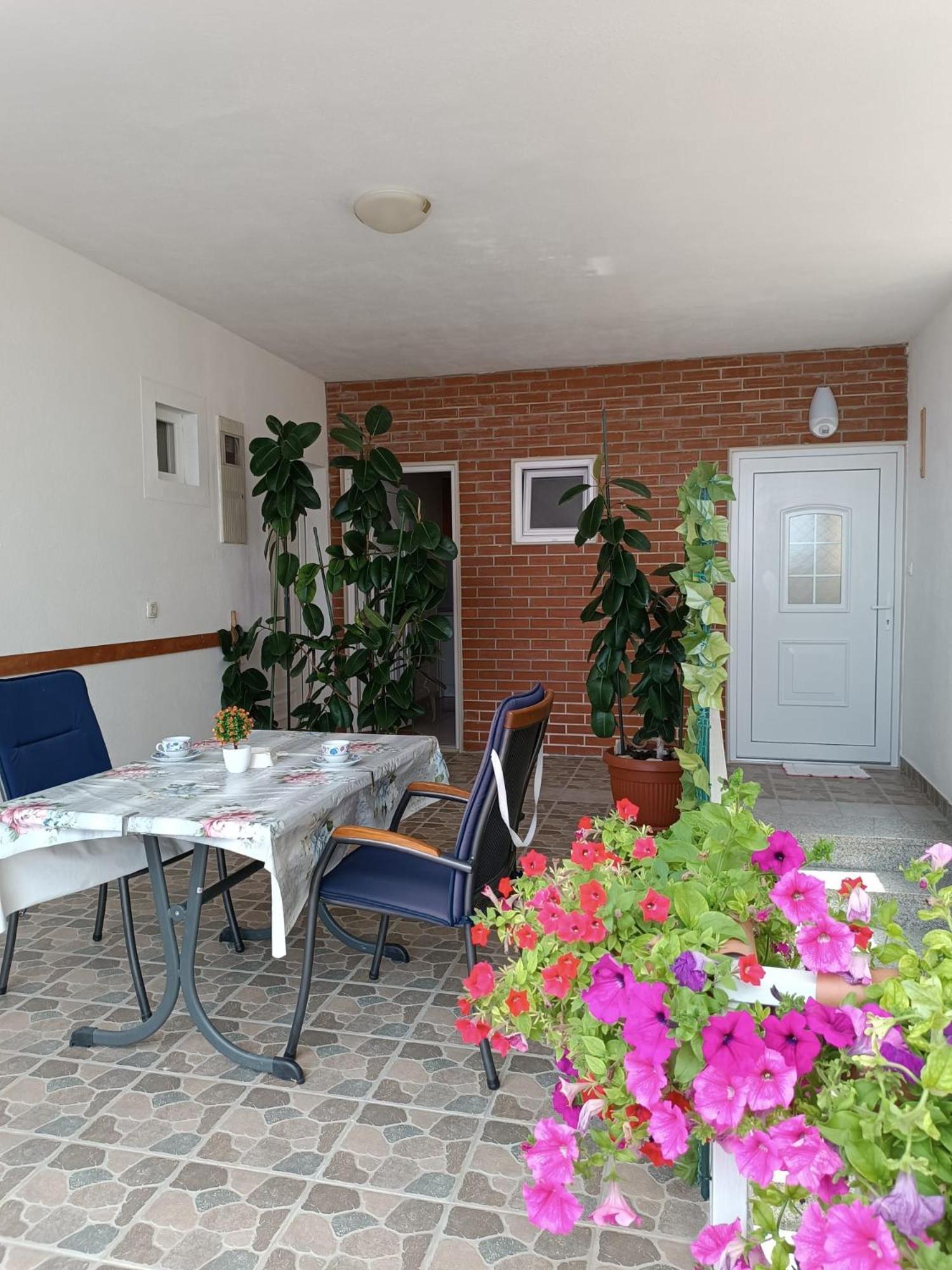 Apartments Turic Tucepi Exterior photo
